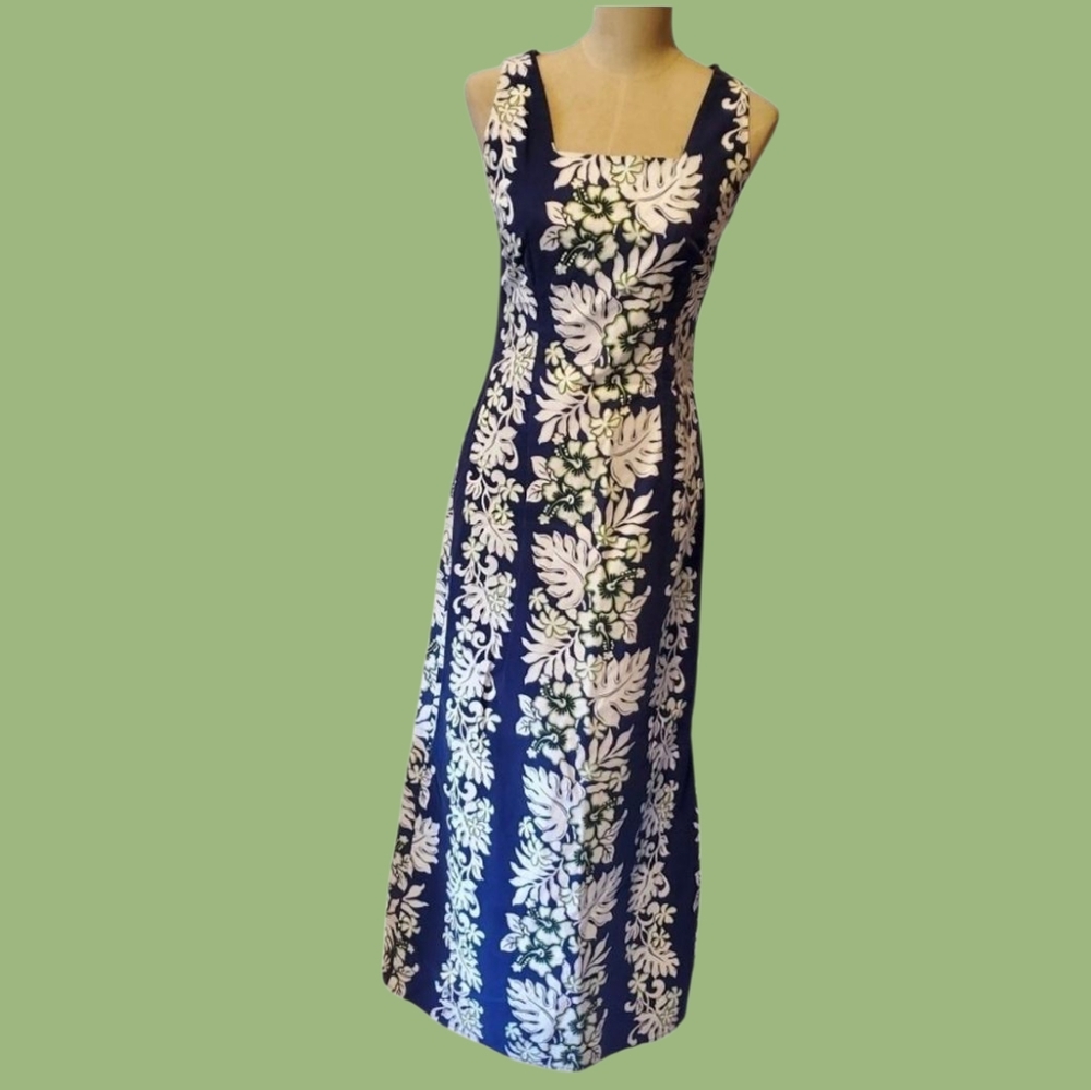 Ladies Royal Creations blue Floral Hawaiian maxi dress medium